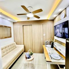 Lotus' Suite