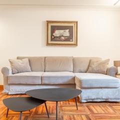 Trastevere San Calisto 3 BDR Apartment