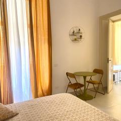 Bed & Breakfast RCH Roman Central House