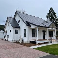 Fabulous Solar Powered Farmhouse