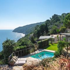 Villa Cliff