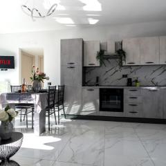 New Apartment with 4 bedrooms