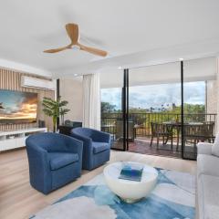 Renovated 1BR in Ali'i Kai with Split AC & Parking
