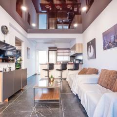 Mackenzie Suite