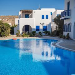 Villa Iliana 1 & 2 w shared Pool, Ornos, Mykonos