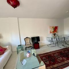 R4 Apartment next to Plaza de España and Metro
