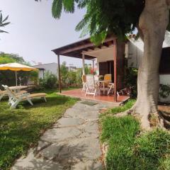 lovely bungalow with parking