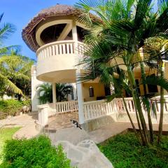 Enchanting 3bed Villa with Ac &pool