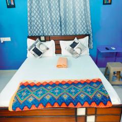 Studio Apartment with private entrance, behind DLF and near L&T, RMZ IT park and close to SRMC & MIOT Hospital