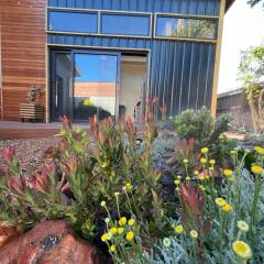 Lighthouse Beach cottage