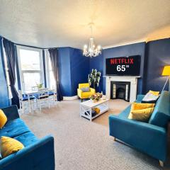 Spacious Central and Chic 65 TV