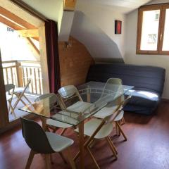 Apartment in Valfréjus near Gondola