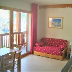 Apartment with 2 rooms and balcony