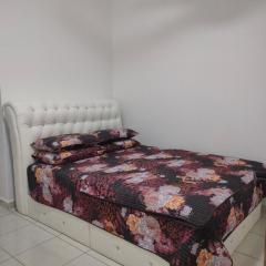 Puteri Homestay