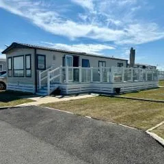 WP33 Seal Bay Resort, West Point, Selsey