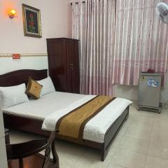 Minh Hiếu Airport Hotel - Cách Sân Bay 1 Km