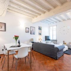 Piazza San Bartolomeo Bright&Comfy Apt x4