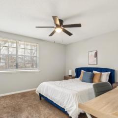 Brentwood U2 I Cozy & Comfy I 2bd I Free Parking