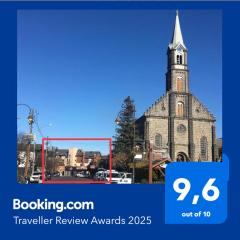 400 metros da Rua Coberta e Igreja São Pedro - Centro de gramado