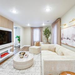 Serene and Updated Escape 1 Mi to Heritage Landing