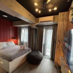 Executive Suite 710A at S Residence by GK Condotel