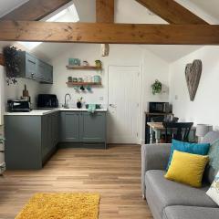 200 yr old Barn Conversion ,Near Carlisle, the Borders and the North Pennines in peaceful village location
