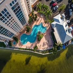 Perfect Island Escape - Beach, Pool, Restaurant & More! -FMB Condo Island Paradise - Roelens