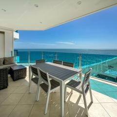 2BR Beachfront Condo on Sandy Beach #703