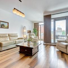 Modern Dom & House Apartments in Gdańsk with Pool and Gym