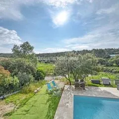 belle maison de vacances climatisée,3ch avec piscine