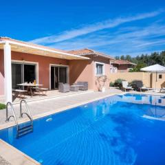 Leda by Vintage Travel