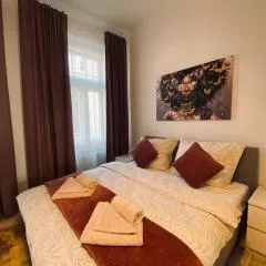 Moderní apartmán vedle divadla - Netflix, Wi-Fi zdarma