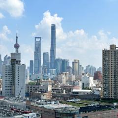Shanghai Bund View Apartment