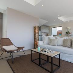 2br boutique style villa Lipe
