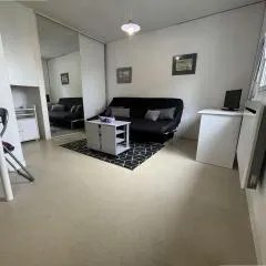 Studio LA ROCHELLE - LR060-A06