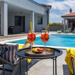 Villa Speranza with Illuminated Pool