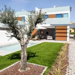 Casa do Colhereiro with Private Pool in Luz de Tavira