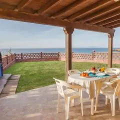 Seafront apartment with stunning Asinara views