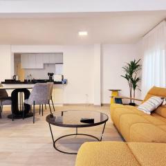 The 7th Haven - 1 BR Apartment Gemayze