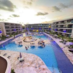 Flat de Luxo no térreo de frente a piscina princial 14B - 5 Minutos da Praia