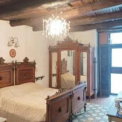 L'antica corte, Salerno