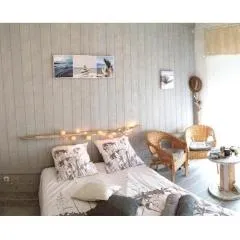 Jolie chambre indépendante