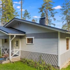 Holiday Home Laura by Interhome