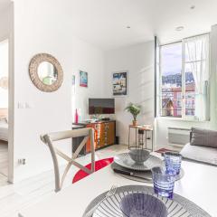 Apartment Le Palais du Vieux Port by Interhome