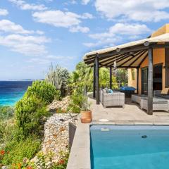 Villa Orange Palm with spectacular sea views and private pool