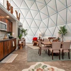 Traverse City - Luxury on the Edge -13