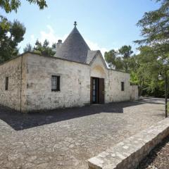 Il Trullo delle rose, Monopoli by IL PUMO DI PUGLIA