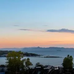 Four Seasons Sea View Apartment