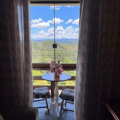 Aconchego Alto Boa Vista - Apto 2 Quartos - Vista Panorâmica - Alto da Boa Vista - Campos do Jordão