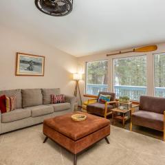 River Run Getaway Private Dock Pet Friendly Kayaks